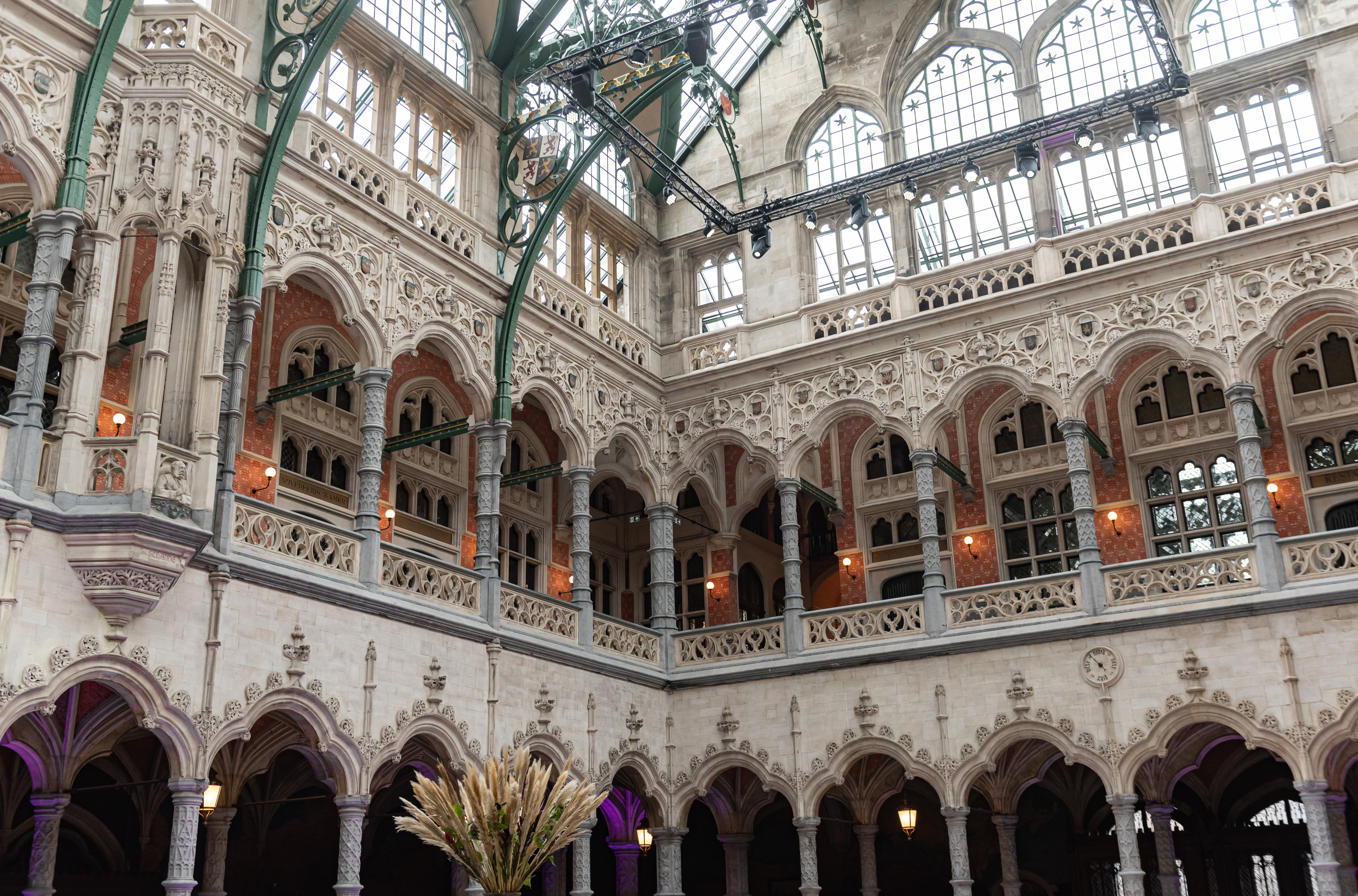 Antwerp Stock Exchange ©Tom Cornille